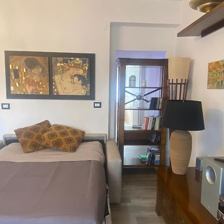 Rosdani Apartment Palermo Exterior photo